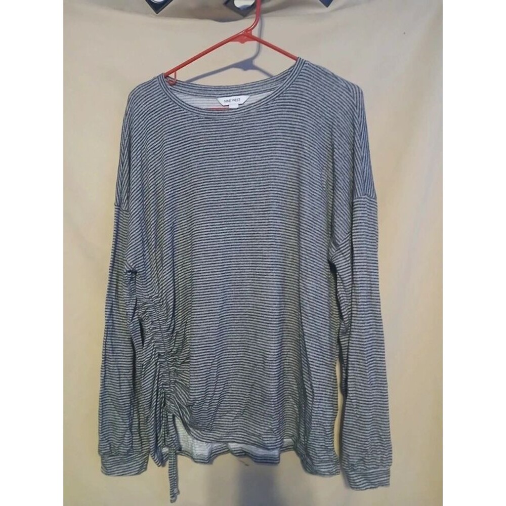 Nine West long-sleeve knit top size large